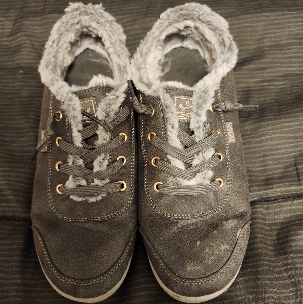 BOBS Gray Suede Faux Fur Lined Sneakers, Size 8, GUC